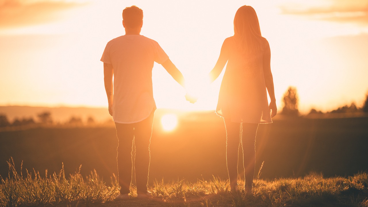 同棲を挨拶なしで始めるのは非常識 彼氏にはなんて伝える アラサーの恋愛 婚活